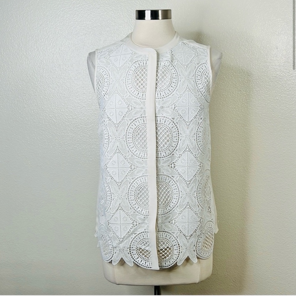 Diane von Furstenburg 100% Silk Sleeveless Blouse